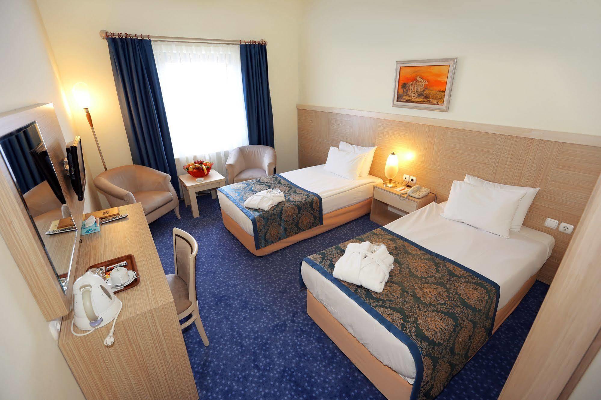 King Hotel Cankaya Ancara Exterior foto